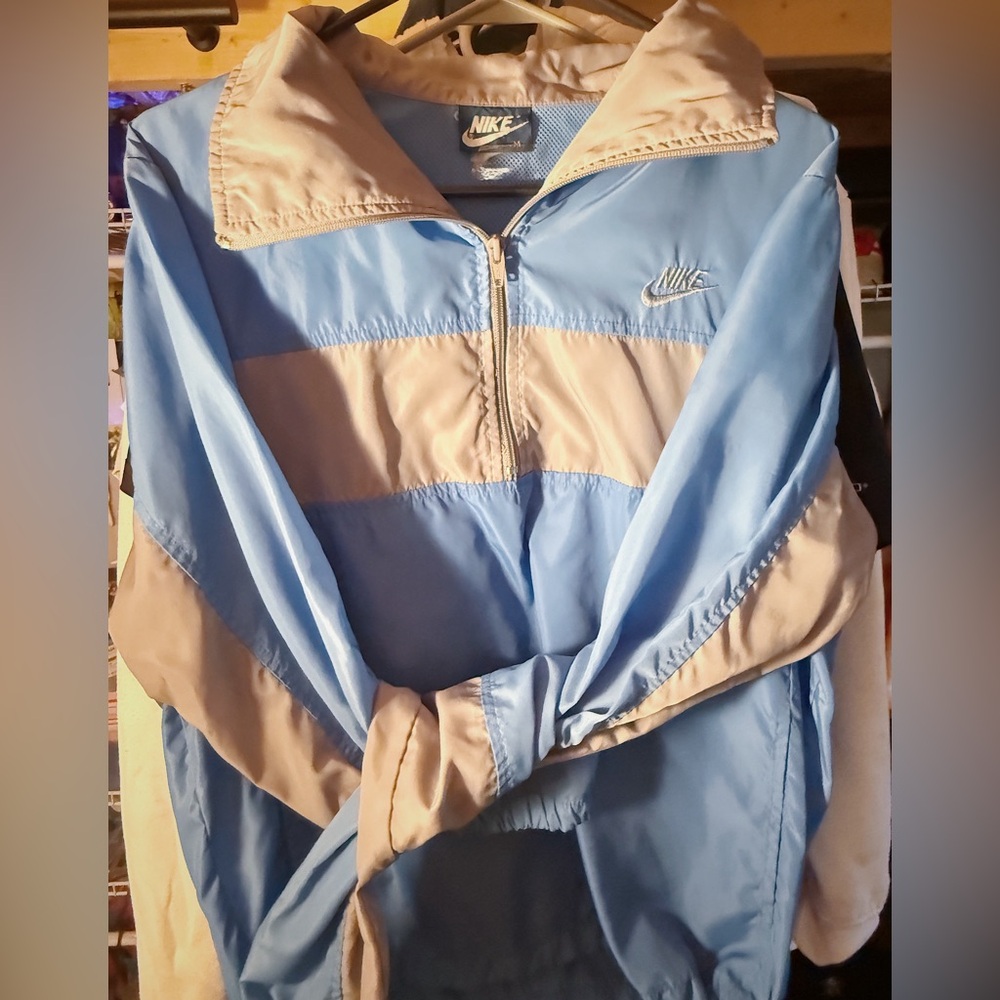 Nike  RARE BLUE TAG VINTAGE Women's Medium Blue and Grey Windbreaker Jacket 80s